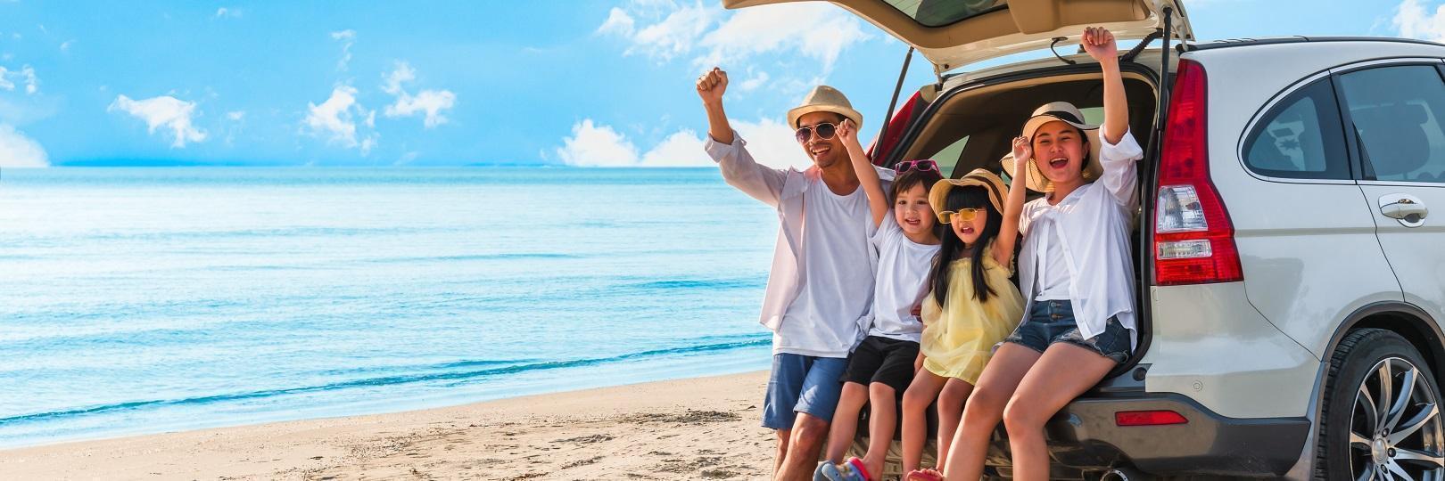 Budget百捷租車1560元起、艾維士租車機場接送86折起